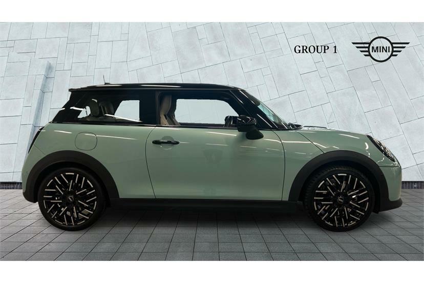 Mini Hatch 2.0 S Exclusive RJ24YUH Green #3