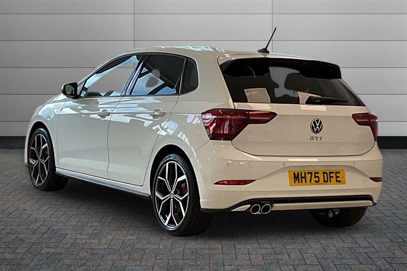 Volkswagen Polo 2.0 Tsi Gti Dsg MH75DFE White #3