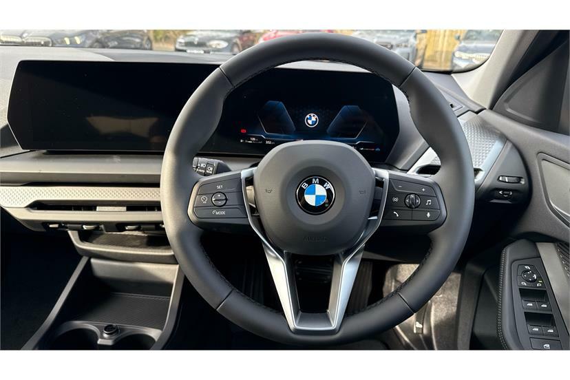 BMW 1 Series 120 Sport Step GX26FDG Green #5
