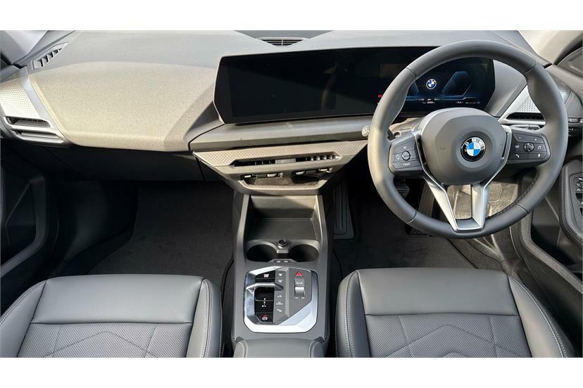 BMW 1 Series 120 Sport Step GX26FDG Green #4