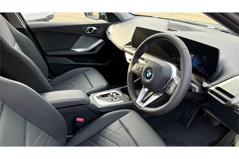BMW 1 Series 120 Sport Step GX26FDG Green #6