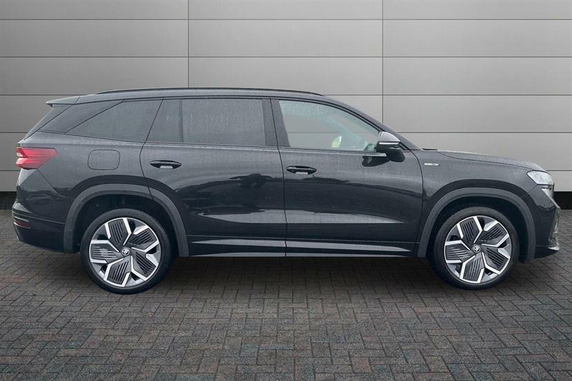 Skoda Kodiaq 1.5 Tsi E-tec Sportline Dsg 7 Seat DC25BXE Black #4