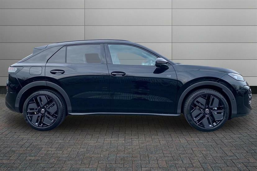 Volkswagen T-Roc 1.5 Etsi 150 R-line Dsg WJ26FYD Black #4