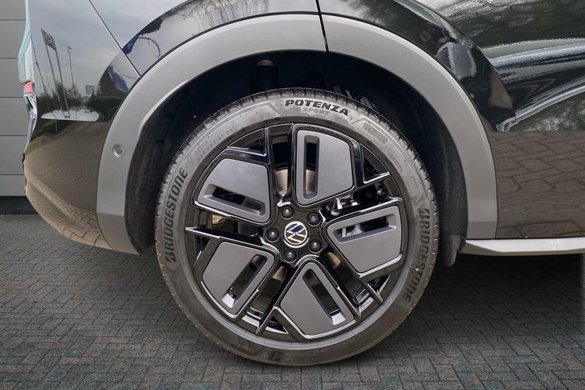 Volkswagen T-Roc 1.5 Etsi 150 R-line Dsg WJ26FYD Black #5