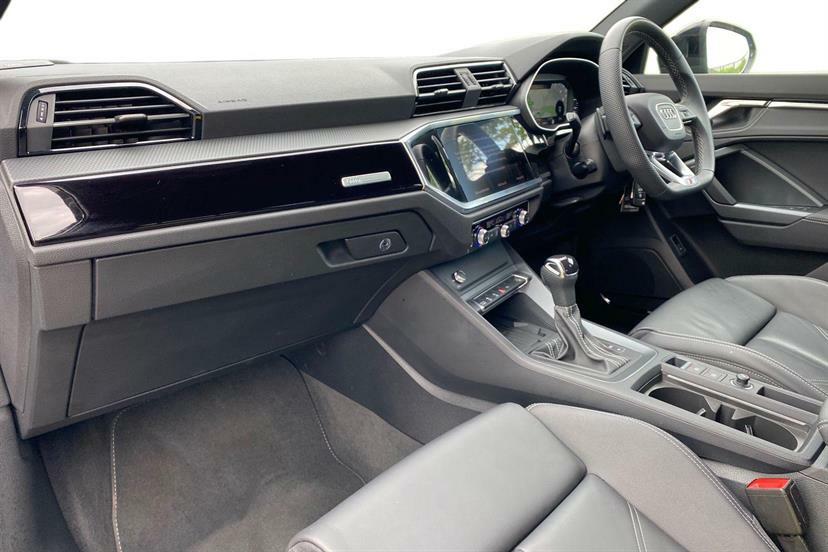 Audi Q3 35 Tfsi Black Edition S Tronic Tech Pack LN25PVT Grey #2