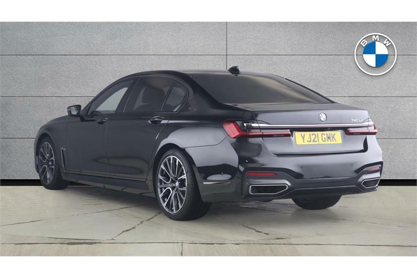 BMW 7 Series 740Li M Sport Black #2