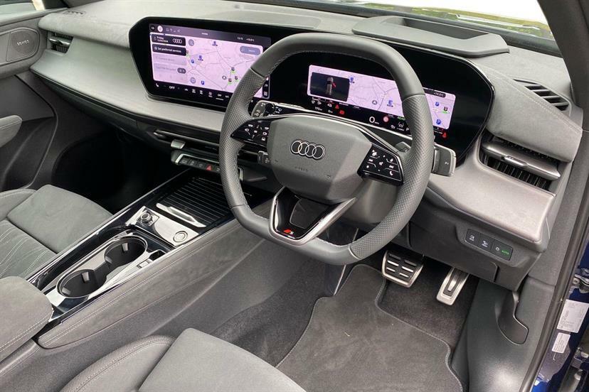 Audi Q3 1.5 E-hybrid Edition 1 S Tronic Soundvision WN75GHJ Blue #6
