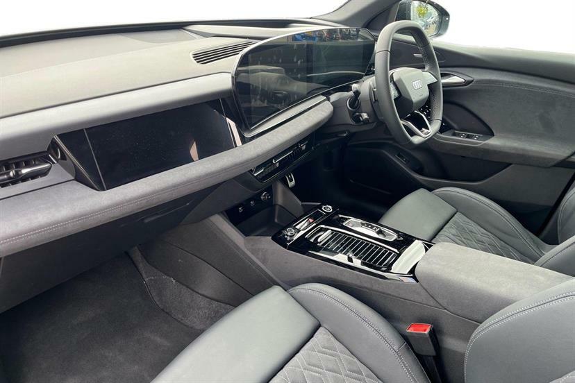 Audi Q6 E-Tron 225Kw Performance 100Kwh Edition 1 Sv AU26KTV Blue #2