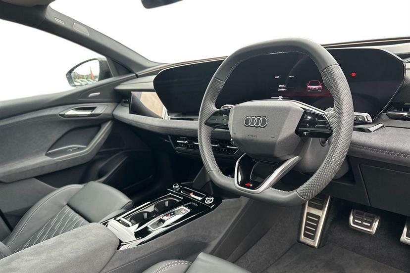 Audi Q6 E-Tron 225Kw Performance 100Kwh Edition 1 Sv MV26JRO Black #6