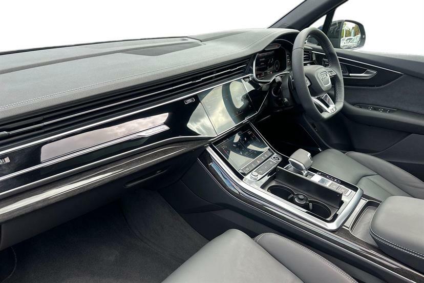 Audi Q7 3.0 Tdi Quattro 231 Black Edition Tiptronic MV26JVL Black #2