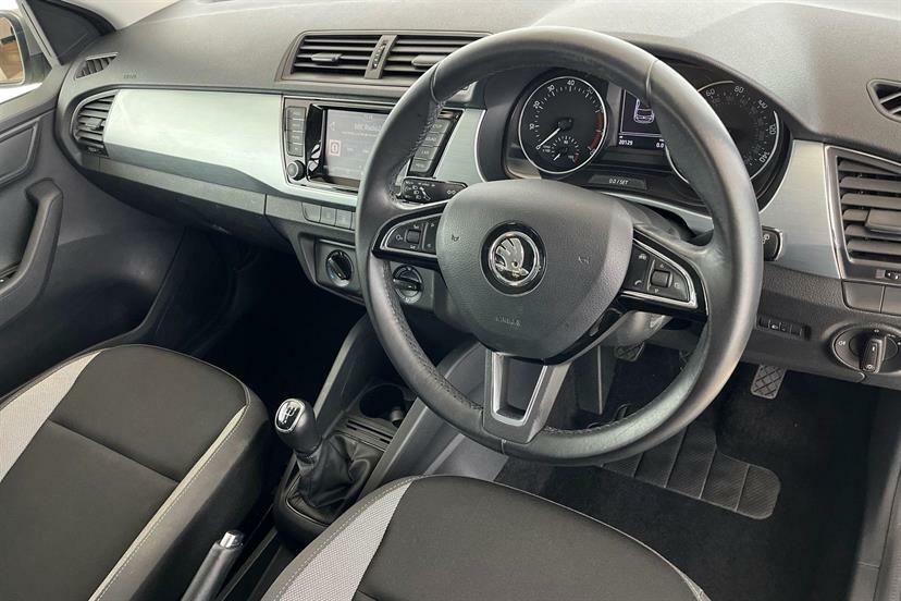 Skoda Fabia 1.0 Tsi Se YS18SXU Beige #6
