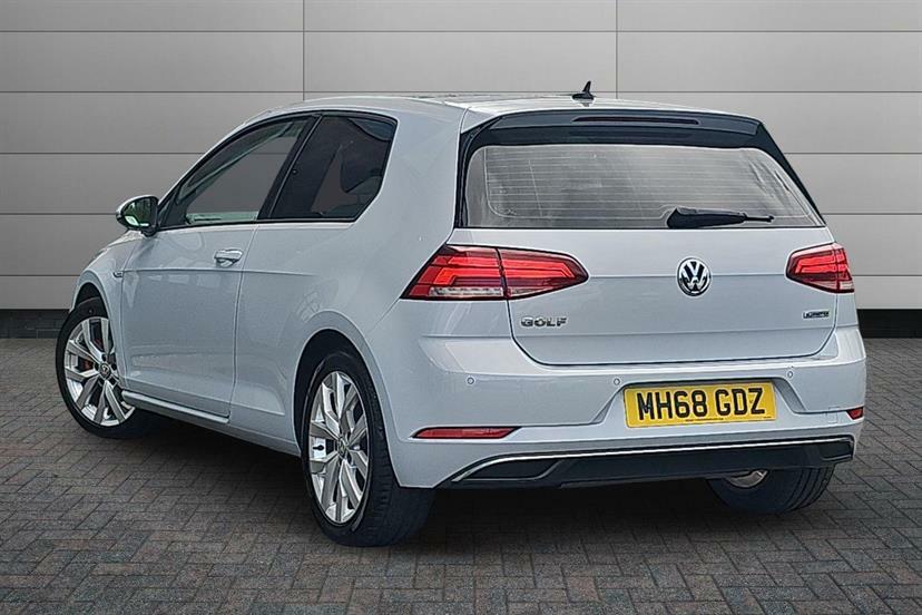 Volkswagen Golf 1.5 Tsi Evo Se MH68GDZ White #3