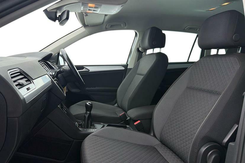 Volkswagen Tiguan 1.5 Tsi Evo 150 Se Nav White #2