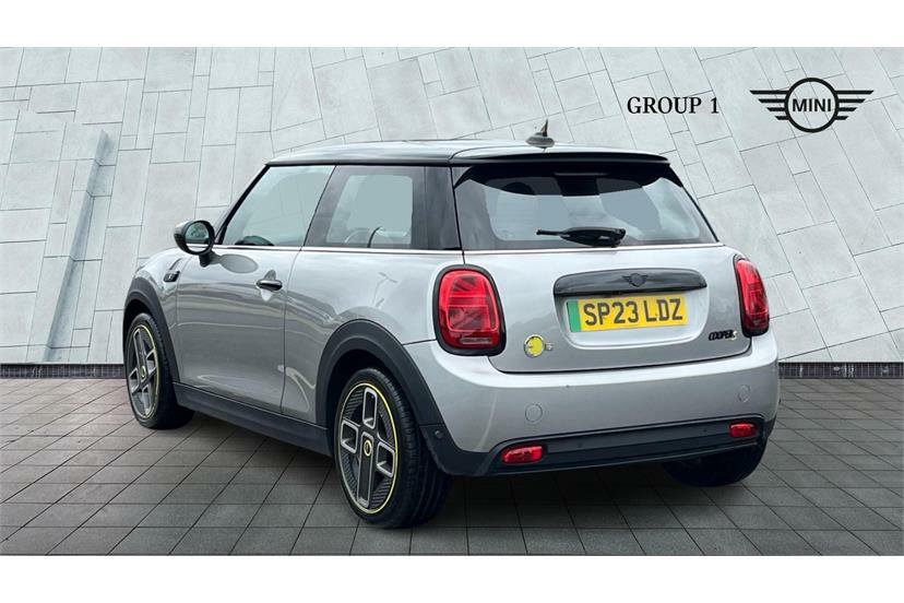 Mini Hatch 135Kw Cooper S Level 2 33Kwh SP23LDZ Silver #2