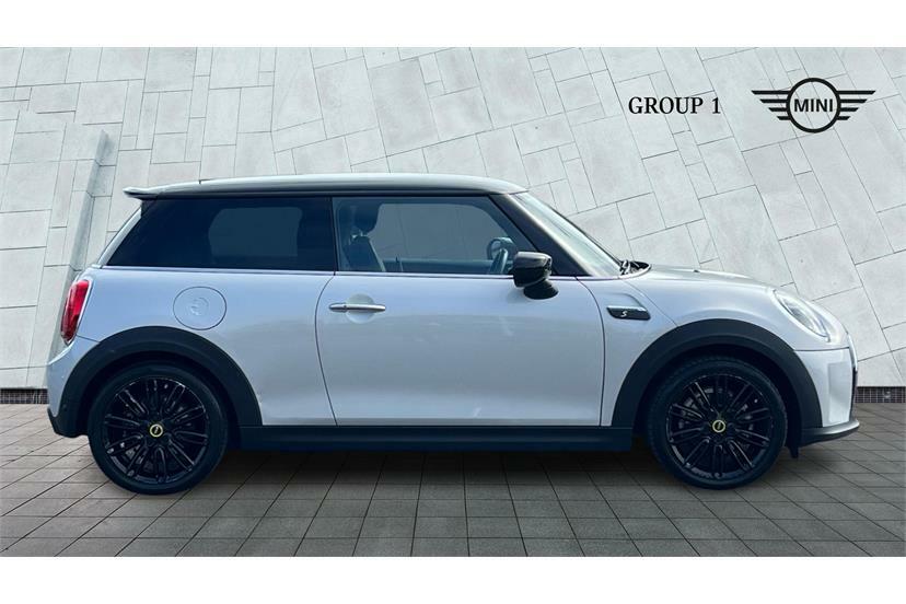 Mini Hatch 135Kw Cooper S Level 2 33Kwh GX72CUC White #3