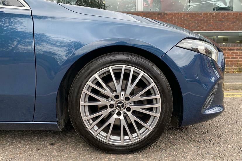 Mercedes-Benz A Class A200 Sport Executive KN23YNF Blue #4
