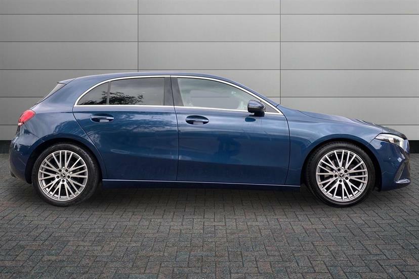 Mercedes-Benz A Class A200 Sport Executive KN23YNF Blue #3