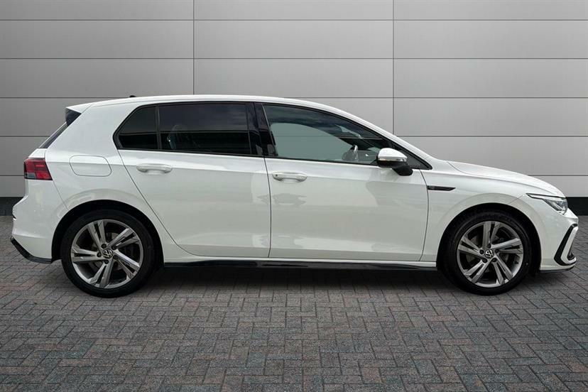 Volkswagen Golf 1.5 Tsi 150 R-line VE70KDK White #4