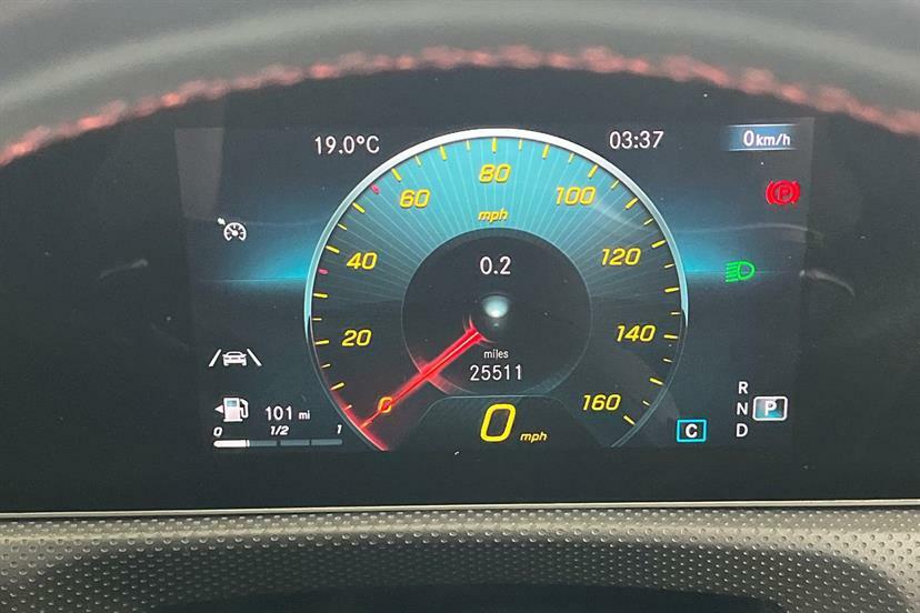 Mercedes-Benz A Class A200 Amg Line Executive LR20ZBL White #6