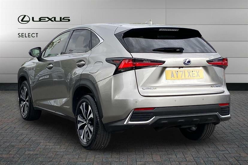 Lexus NX 300H 2.5 Cvt Premium Packpan Roof AY71XEX Silver #3