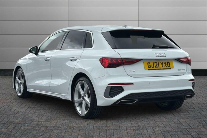 Audi A3 35 Tfsi S Line S Tronic GJ21YXO White #3