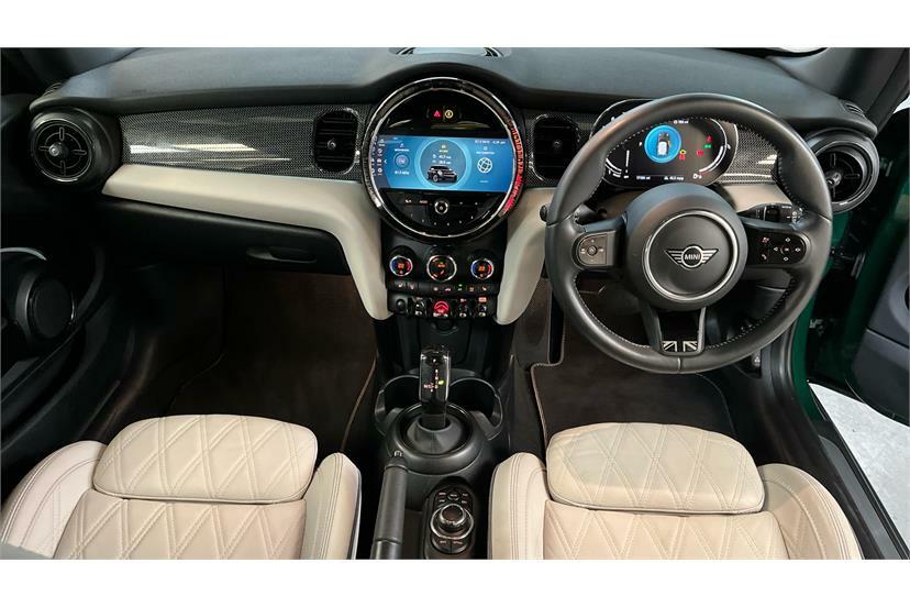 Mini Hatch 1.5 Cooper Exclusive EA24DYJ Green #4