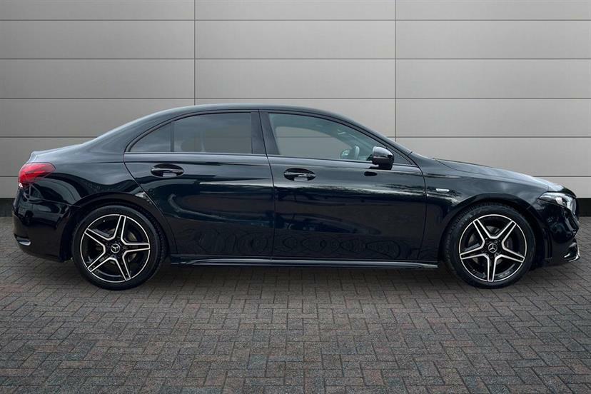 Mercedes-Benz A Class A180 Amg Line Executive Edition ET22MME Black #3