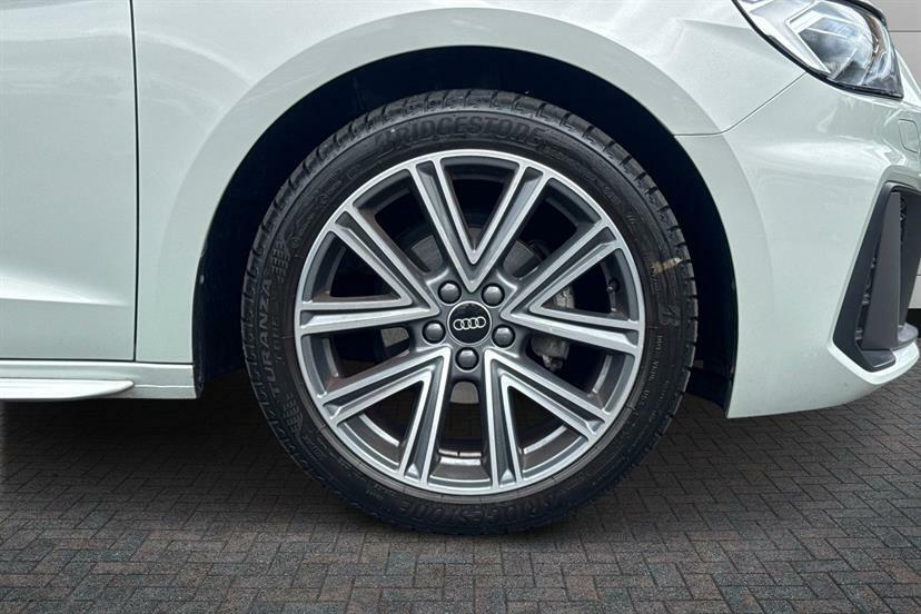 Audi A1 25 Tfsi S Line S Tronic Silver #5