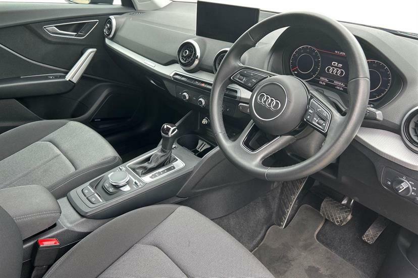 Audi Q2 35 Tfsi Sport S Tronic Tech LP73OHR Blue #6