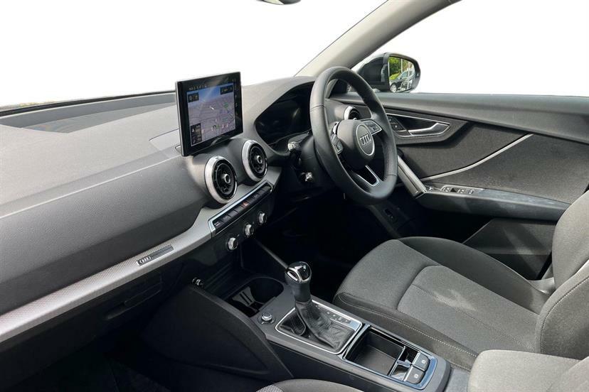 Audi Q2 35 Tfsi Sport S Tronic LN74OXA Black #2