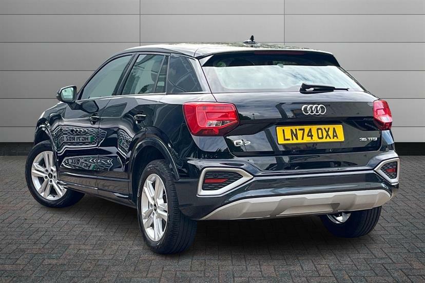 Audi Q2 35 Tfsi Sport S Tronic LN74OXA Black #3