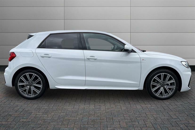 Audi A1 30 Tfsi S Line S Tronic KJ25MEV White #4