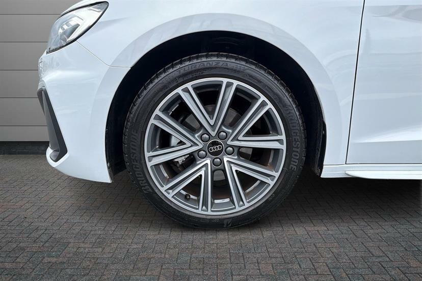 Audi A1 30 Tfsi S Line S Tronic KJ25MEV White #5