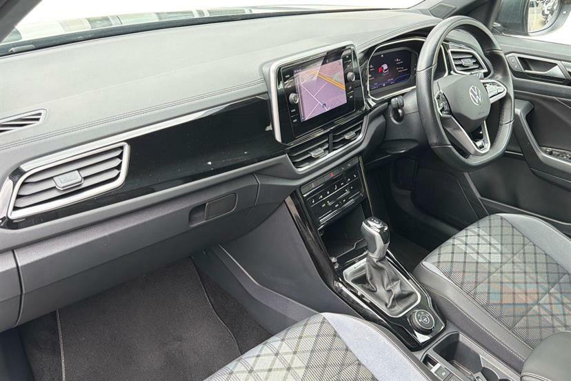 Volkswagen T-Roc 2.0 Tsi 4Motion R-line Dsg Grey #2