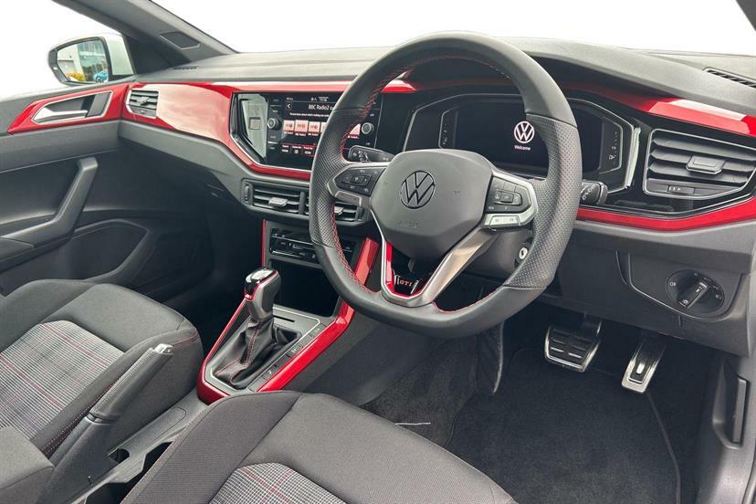Volkswagen Polo 2.0 Tsi Gti Dsg MC75ZFP White #6