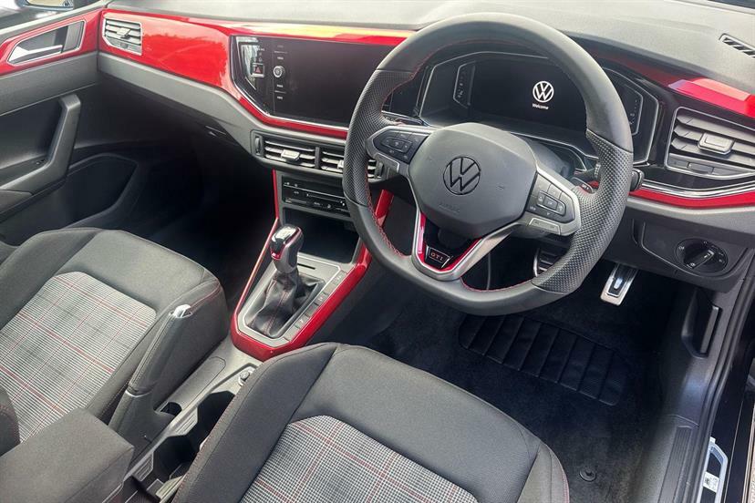 Volkswagen Polo 2.0 Tsi Gti Dsg MH75NXU Black #6