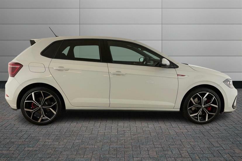 Volkswagen Polo 2.0 Tsi Gti Dsg MH75JJZ White #4