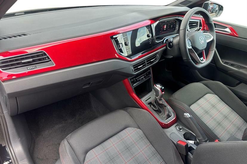 Volkswagen Polo 2.0 Tsi Gti Dsg Black #2