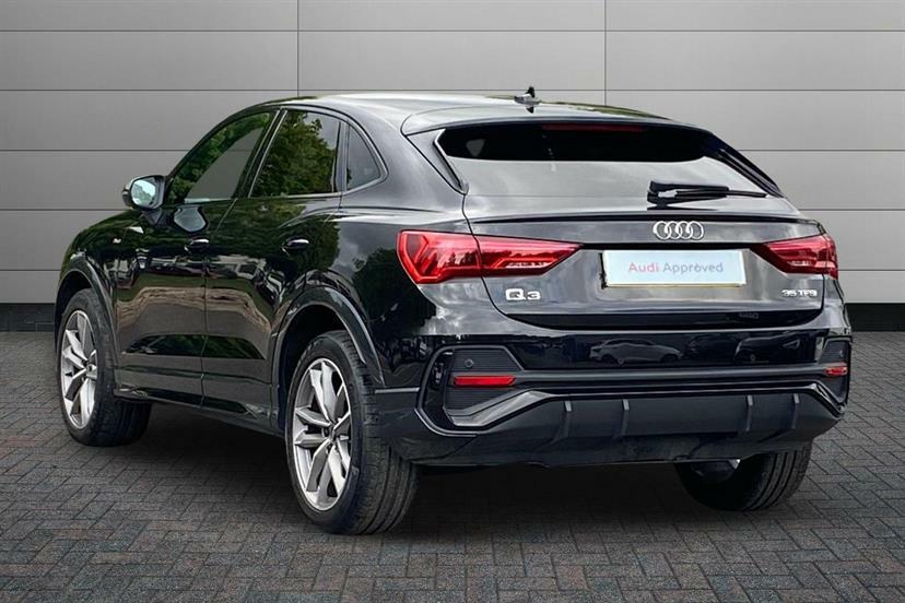 Audi Q3 35 Tfsi Black Edition WU23NHP Black #3