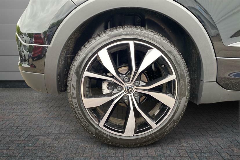 Volkswagen T-Cross 1.0 Tsi 115 R-line Dsg KR26EJG Black #5