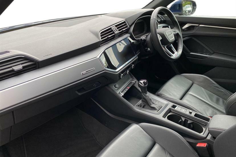 Audi Q3 35 Tfsi S Line S Tronic DA73YRM Blue #2