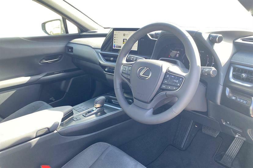 Lexus UX 300H 2.0 Premium Cvt FN26RXX #6