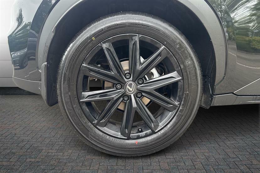 Lexus LBX 1.5 Vibrant Edition E-cvt FG26EXW Black #5