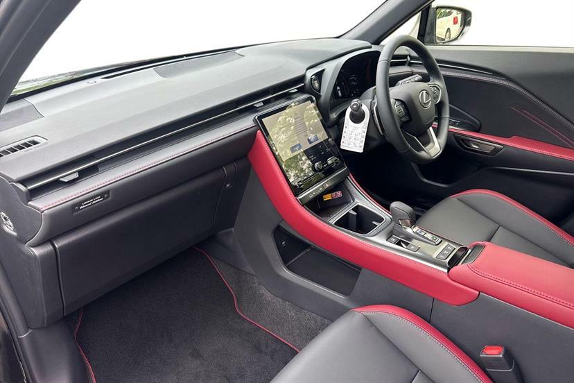 Lexus LBX 1.5 Vibrant Edition E-cvt FG26EXW Black #2