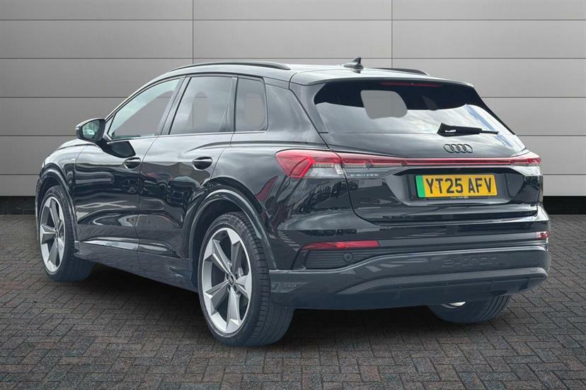 Audi Q4 E Tron 210Kw 45 82Kwh Black Edition Tech Pack YT25AFV Black #3