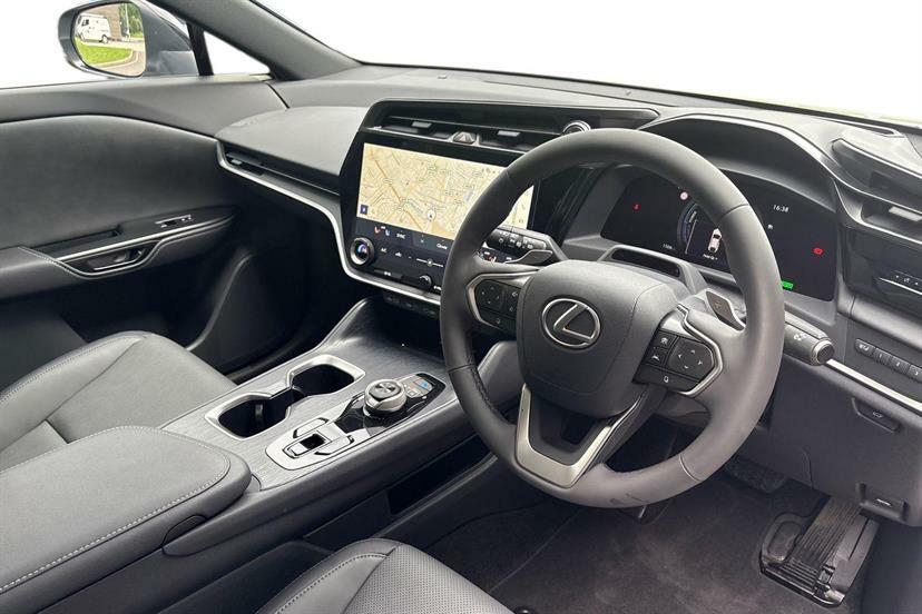 Lexus RZ 450E 230Kw Direct4 Premium 71 Kwh #6