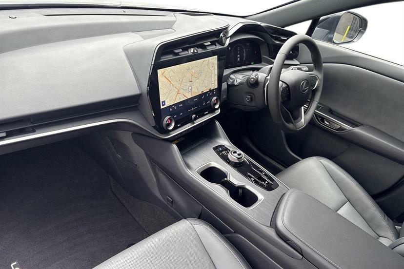 Lexus RZ 450E 230Kw Direct4 Premium 71 Kwh #2