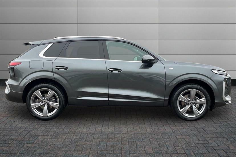 Audi Q3 1.5 Tfsi S Line S Tronic AO26GDJ Grey #4