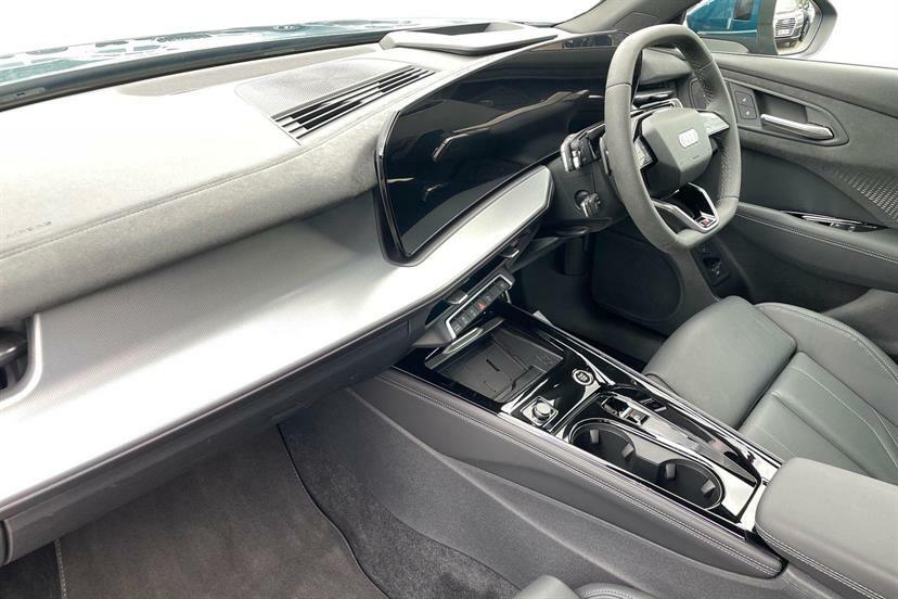 Audi Q3 1.5 Tfsi S Line S Tronic Soundvision Pro EA75ULE Blue #2