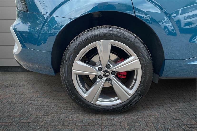 Audi Q3 1.5 Tfsi S Line S Tronic Soundvision Pro EA75ULE Blue #5